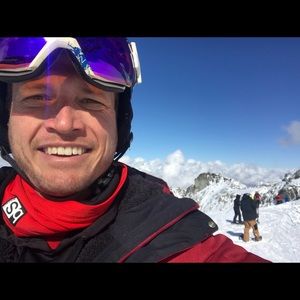 Meet your Posher, Bill